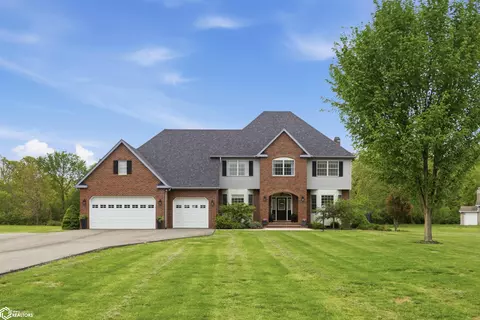 3297 Country Club Ln, Fort Madison, IA 52627