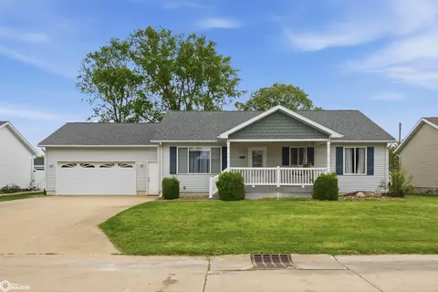 421 E Becky Ln, Mount Pleasant, IA 52641