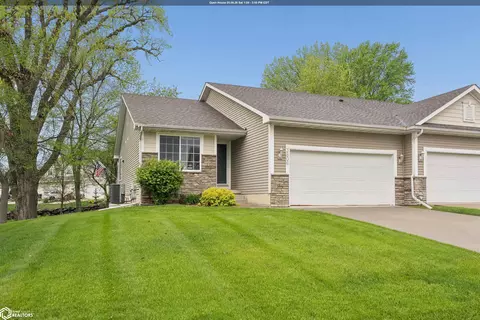 3806 NE Trilein Dr, Ankeny, IA 50021