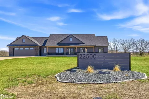 22500 82nd Ave, Mediapolis, IA 52637