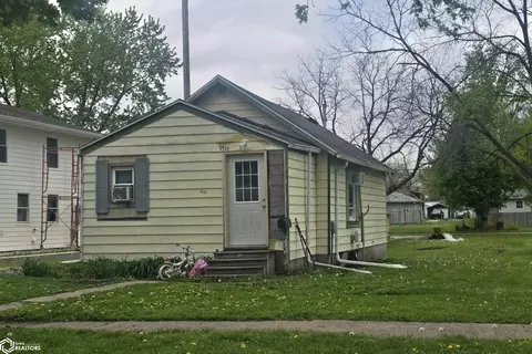 1516 Crawford St, Boone, IA 50036