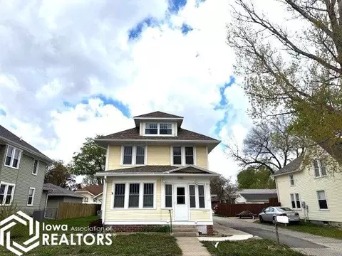 405 N Phillips St, Algona, IA 50511