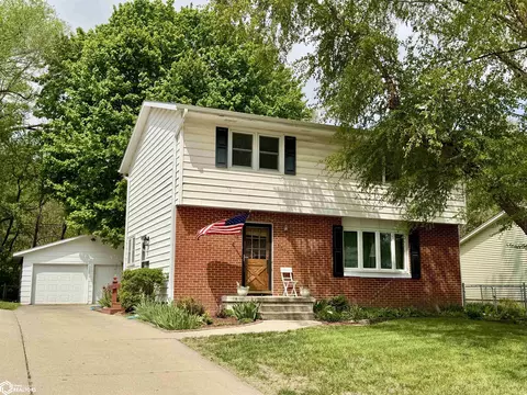 1511 Roosevelt Dr, Atlantic, IA 50022