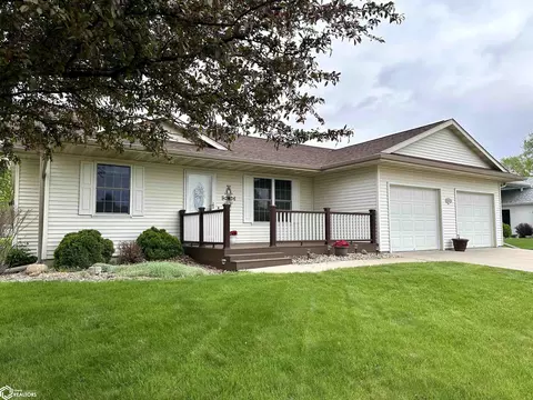 1909 Prairie St, Grinnell, IA 50112