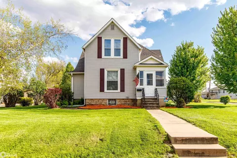 1510 Summit St, Marshalltown, IA 50158