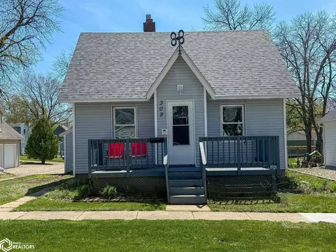309 5th Ave S, Clear Lake, IA 50428