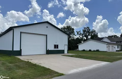 106 104 Cedar St, Williams, IA 50271