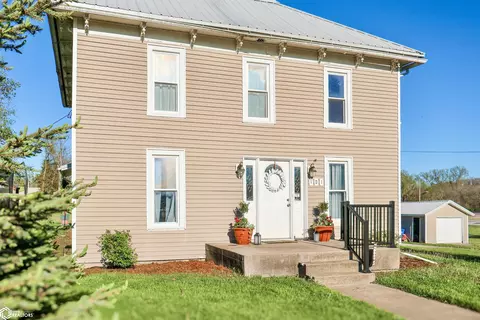 101 Tipperary St, Melrose, IA 52569