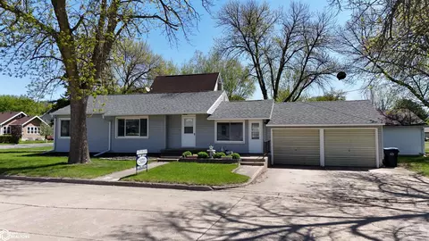 500 7th St, Armstrong, IA 50514