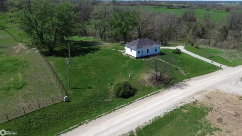 13667 Quail Ave, Bloomfield, IA 52537