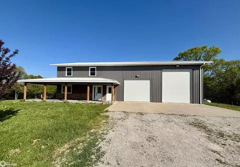 2655 130th Ave, Farmington, IA 52626