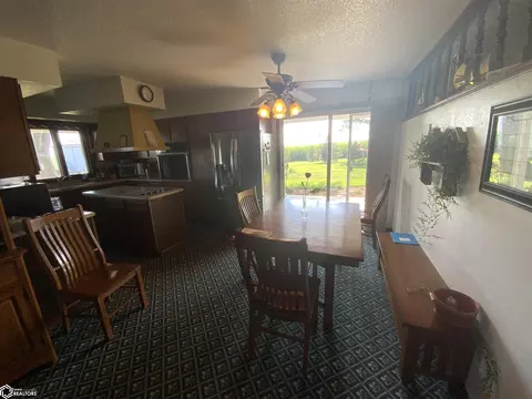 Dining - 2580 F Ave, Deloit, IA 51441 photo 1 of 1