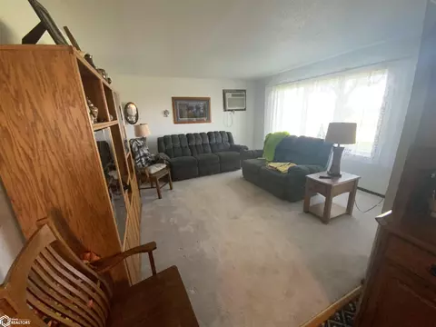 Living - 2580 F Ave, Deloit, IA 51441 photo 1 of 1