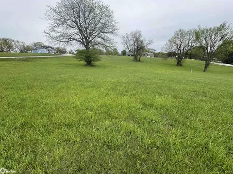 000 Crestview Dr, Ellston, IA 50074