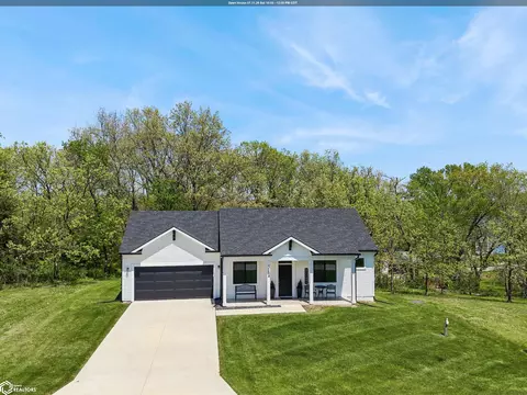 3154 Hillcrest Dr, Ellston, IA 50074