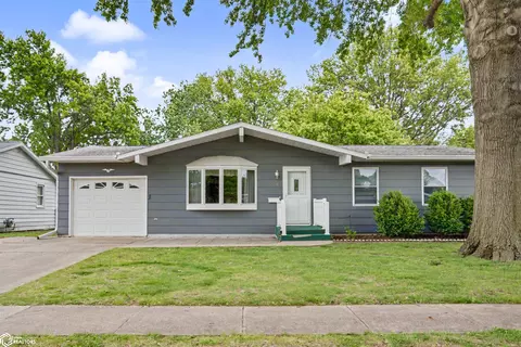 710 Broadway St, West Burlington, IA 52655