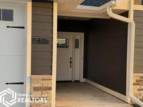 1506 Creekside Dr, Humboldt, IA 50548