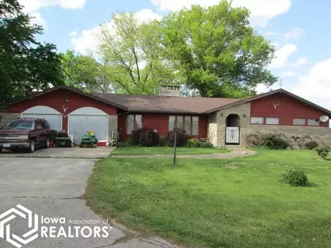 47173 277th Ave, Chariton, IA 50049