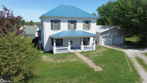 401 E North St, Cantril, IA 52542