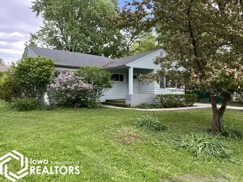 603 S Maple St, Fairfield, IA 52556