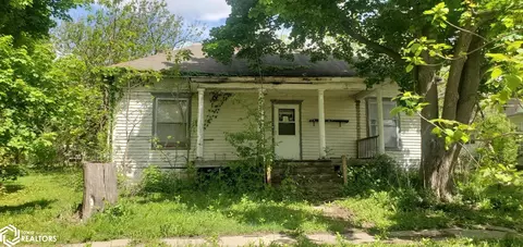 405 Babson St, Blockton, IA 50836
