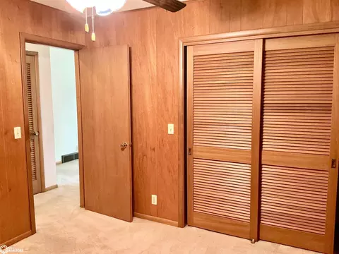 Other - 817 S 10th, Centerville, IA 52544 photo 2 of 20
