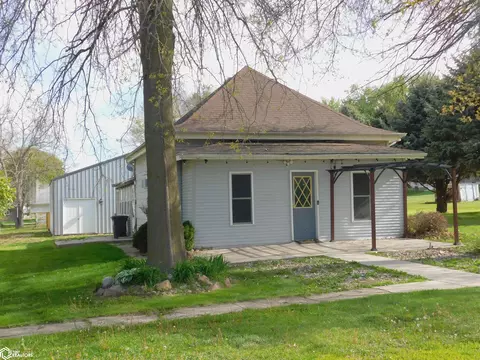 363 6th Ave, Manilla, IA 51454