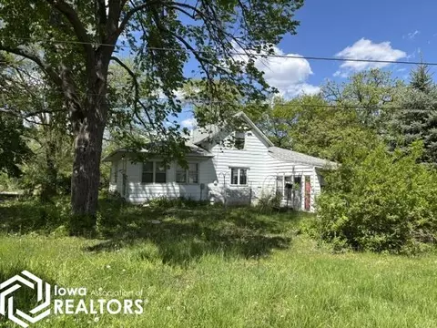 206 Broadway St, Webster City, IA 50595