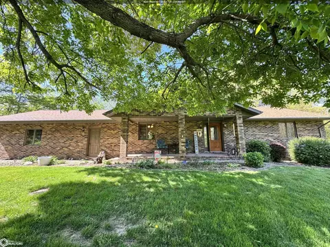 1979 Libertyville Rd, Fairfield, IA 52556