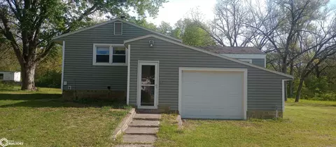 1049 188th St, Boone, IA 50036