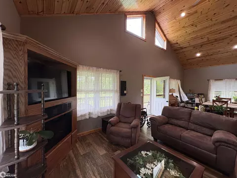 Living - 213 S Maple, Cincinnati, IA 52549 photo 1 of 6