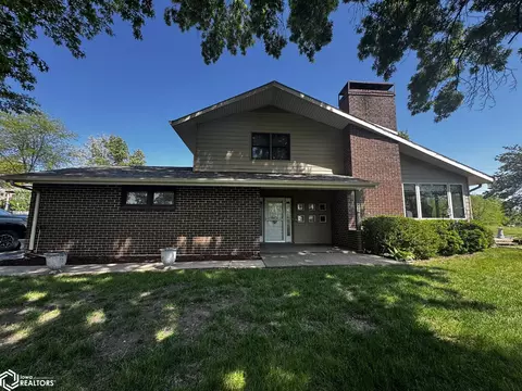 827 Lakeview Dr, Osceola, IA 50213