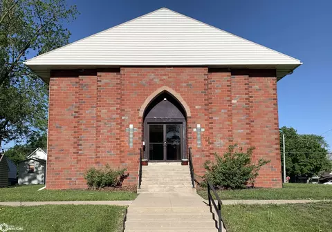 500 S Birch St, Creston, IA 50801