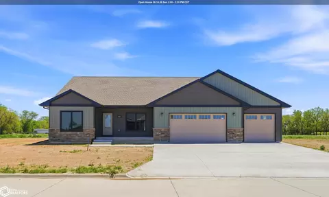 507 Sunset Dr, New London, IA 52645