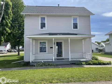105 E Dewey St, Danville, IA 52623