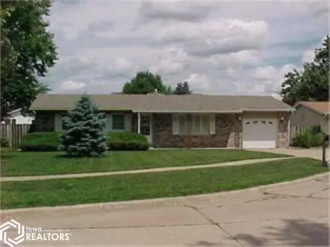 30 29th Pl, Fort Madison, IA 52627