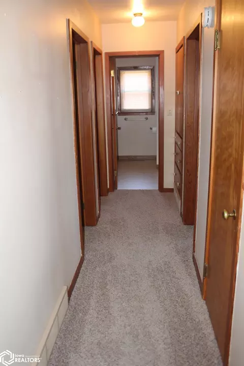 Entry Way - 960 Front St, Garner, IA 50438 photo 1 of 1