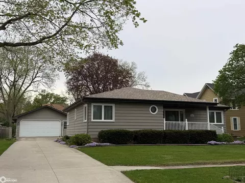 106 4th St S, Humboldt, IA 50548