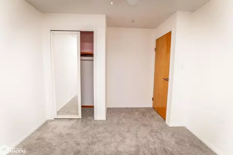 Bedroom - 506 E Maple Ave, Conrad, IA 50621 photo 7 of 11