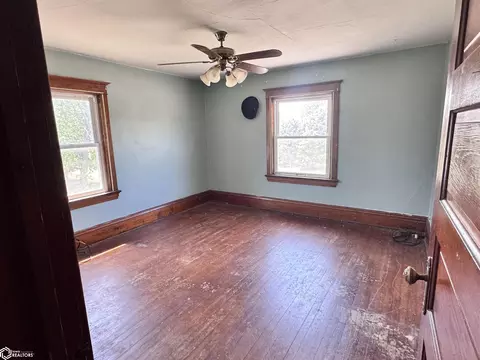 Bedroom - 601 Humboldt Ave, Bode, IA 50519 photo 4 of 8