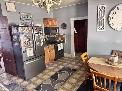 Kitchen - 601 Humboldt Ave, Bode, IA 50519 photo 1 of 3