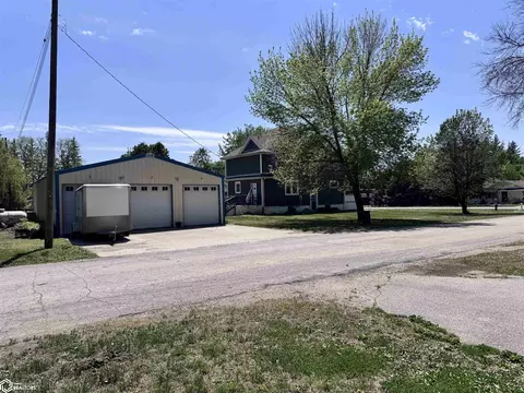 Exterior - 601 Humboldt Ave, Bode, IA 50519 photo 6 of 8