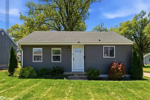 1505 E Nevada St, Marshalltown, IA 50158
