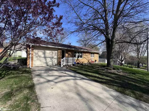 4303 Union St, Elk Horn, IA 51531