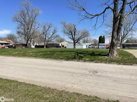 tbd Douglas Ave, Burlington, IA 52601