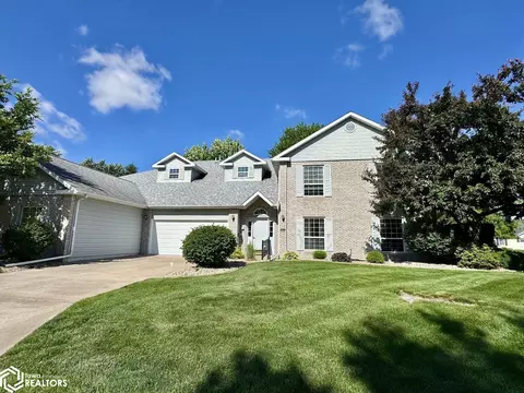 1509 Orchard Meadow Dr #B, Burlington, IA 52601