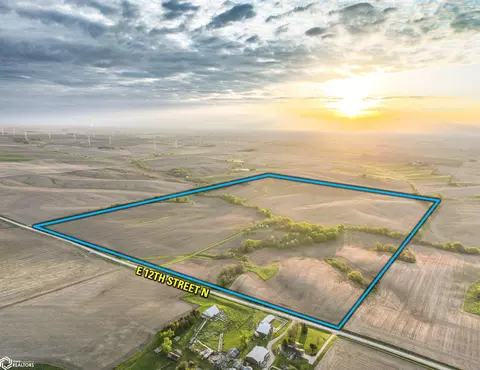 02 E 12th St N, Baxter, IA 50028