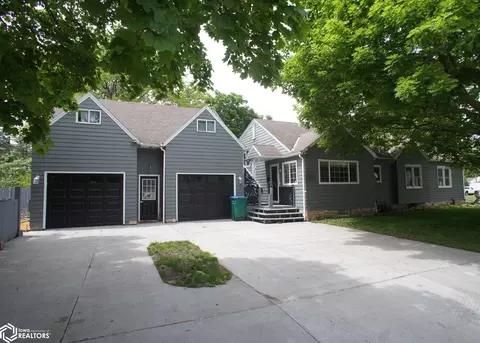 1200 Elm St, Webster City, IA 50595