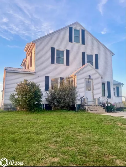 3065 Grant Ave, Adair, IA 50002