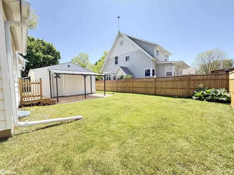 Exterior - 207 3rd St SE, Hampton, IA 50441 photo 1 of 2